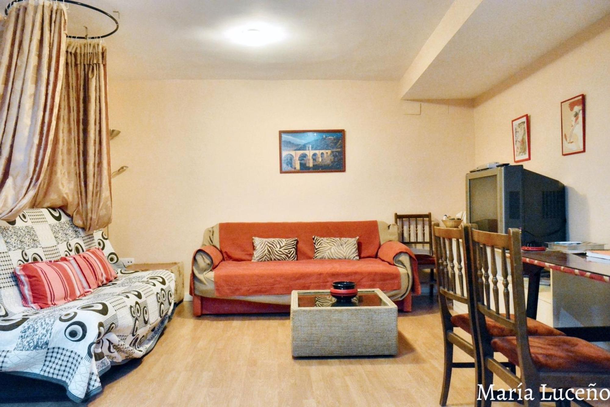 Comfortable Apartment In Caceres 55 M² Welcoming Terrace Extérieur photo